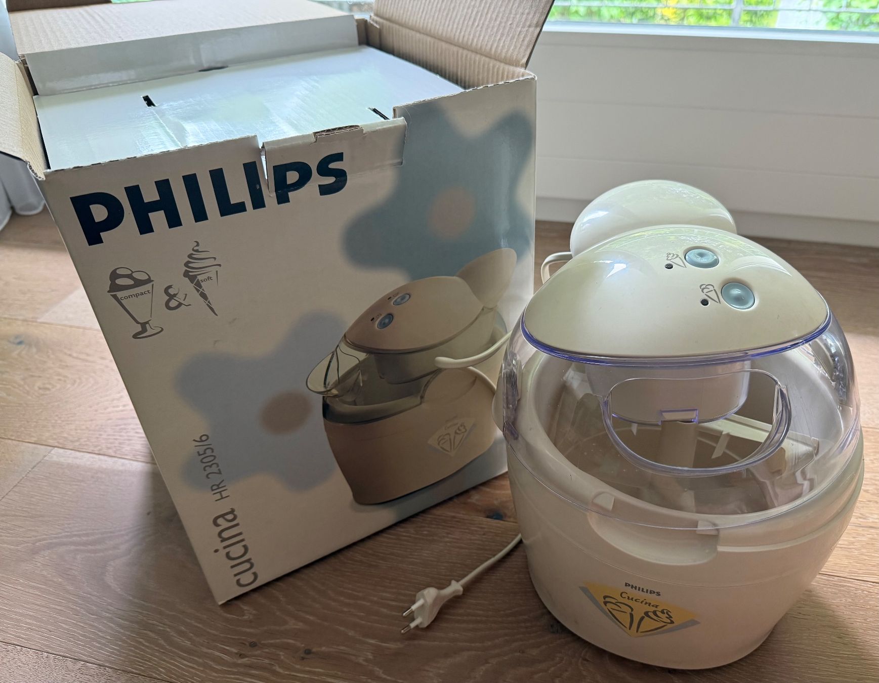 Philips Elettrodomestici da cucina: Glacemaschine / Eismaschine Philips Cucina – Usato da Winterthur venduto da katalunk