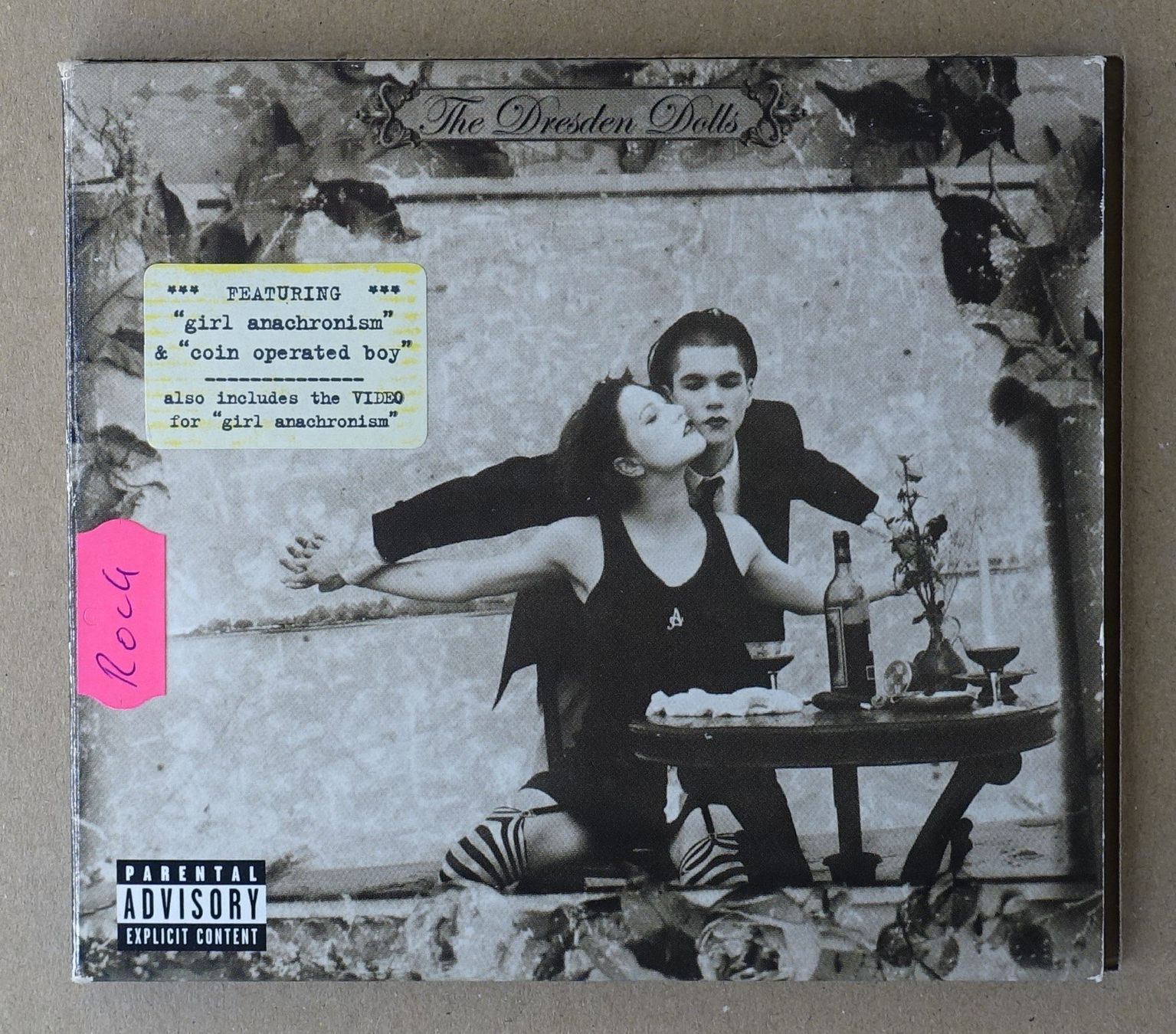 CDs: The Dresden Dolls - D3 – D'occasion à Sessa par discoverymedia