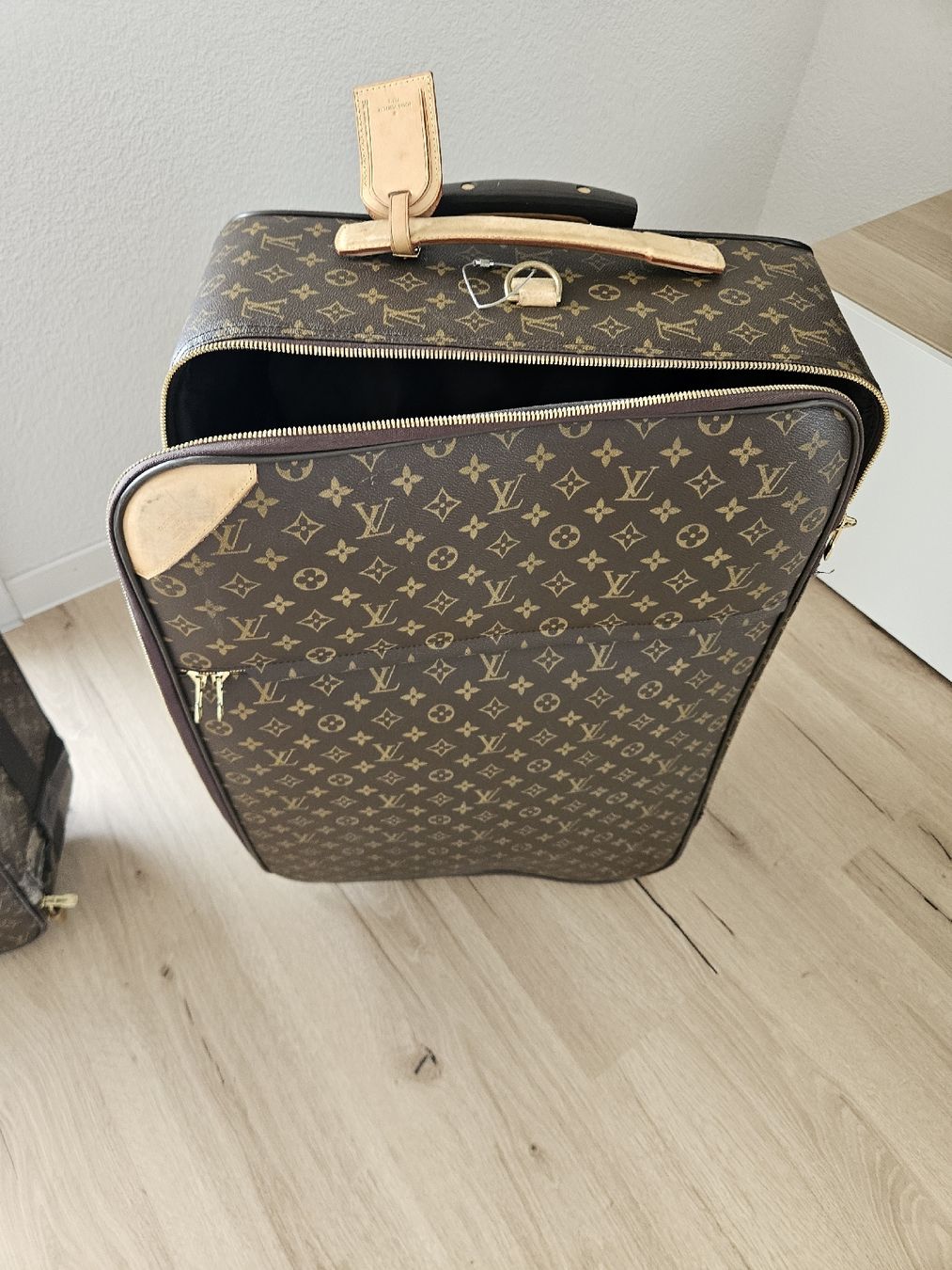 Louis Vuitton Valigie: 2 Borse Louis Vuitton Pegase 55 e 70monogram trolley, viaggi – Usato da Dottikon venduto da ivo_7hnj 5