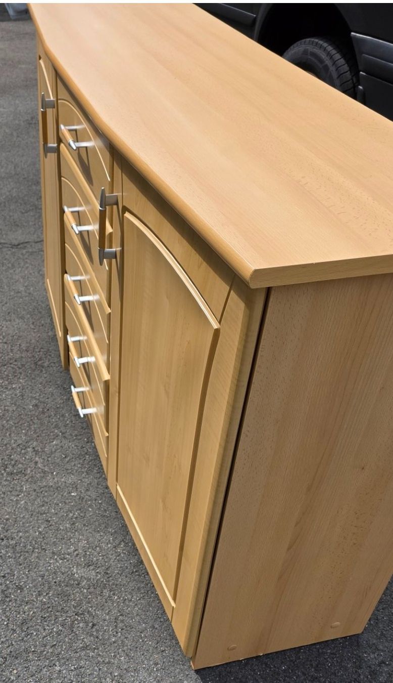 Cassettiere: Sideboard / Kommode hell – Viel Stauraum gebraucht – Usato da Flums venduto da Flumsantik 3