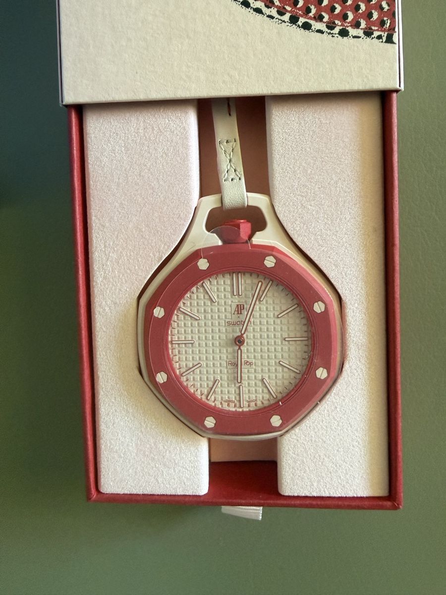 Swatch Orologi: Swatch Royal Pop Otto rosso – Nuovo e nell'imballaggio originale da Birsfelden venduto da itte 1
