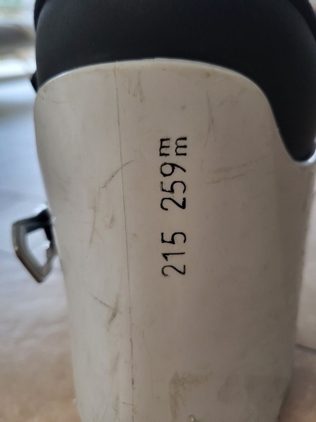 Scarpe per ragazzi: Chaussures de ski 21.5 – Usato da Gampelen venduto da cli_2thg 2