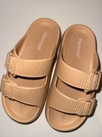 Pammys Pantoletten beige Grösse 38/39 guter Zustand
