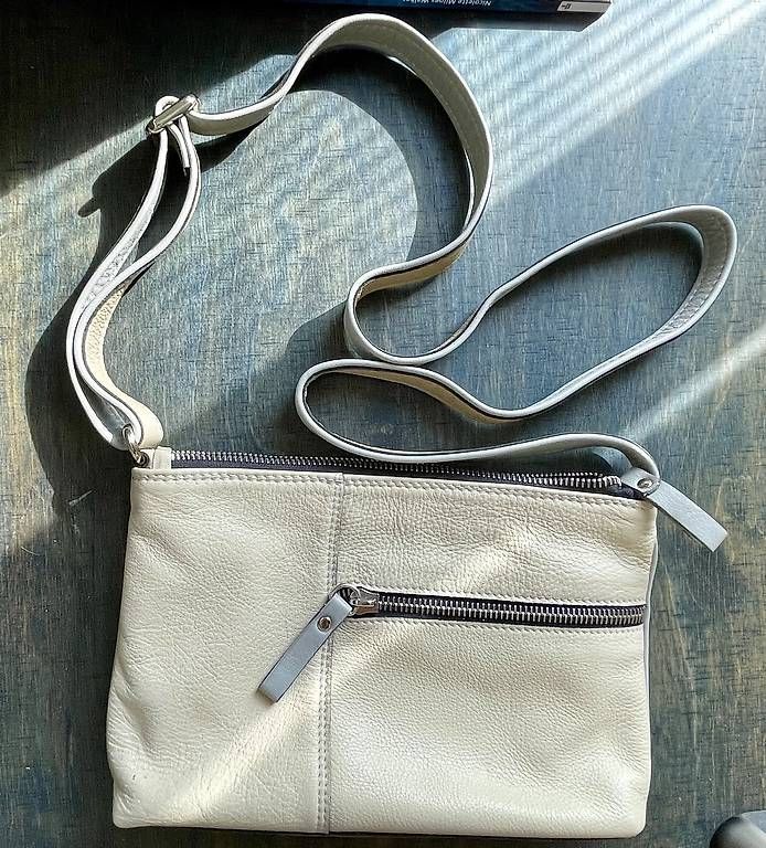 Borse da donna: Handtasche – Usato da Nidau venduto da riba03