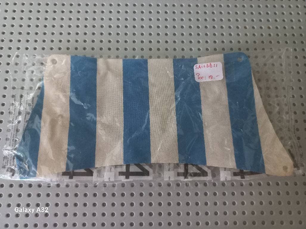 Lego Giocattoli: Voile de bateau Lego pour set 6274 – Usato da La Tour de Trême venduto da Startjouet