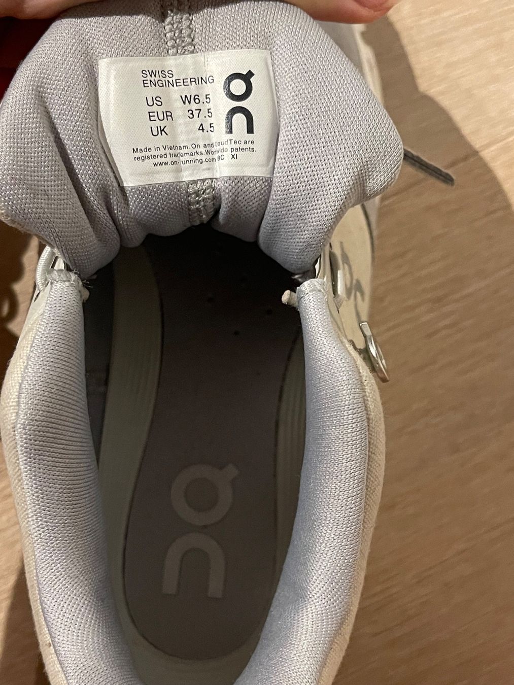 On Scarpe da donna: On Cloud Hi shoes 37 – Nuovo (secondo la descrizione) da Dietikon venduto da Nissaa 8
