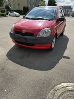Toyota Yaris 1.0 mit mfk und Service 