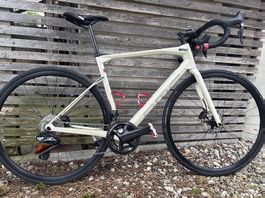 BMC Roadmachine Three