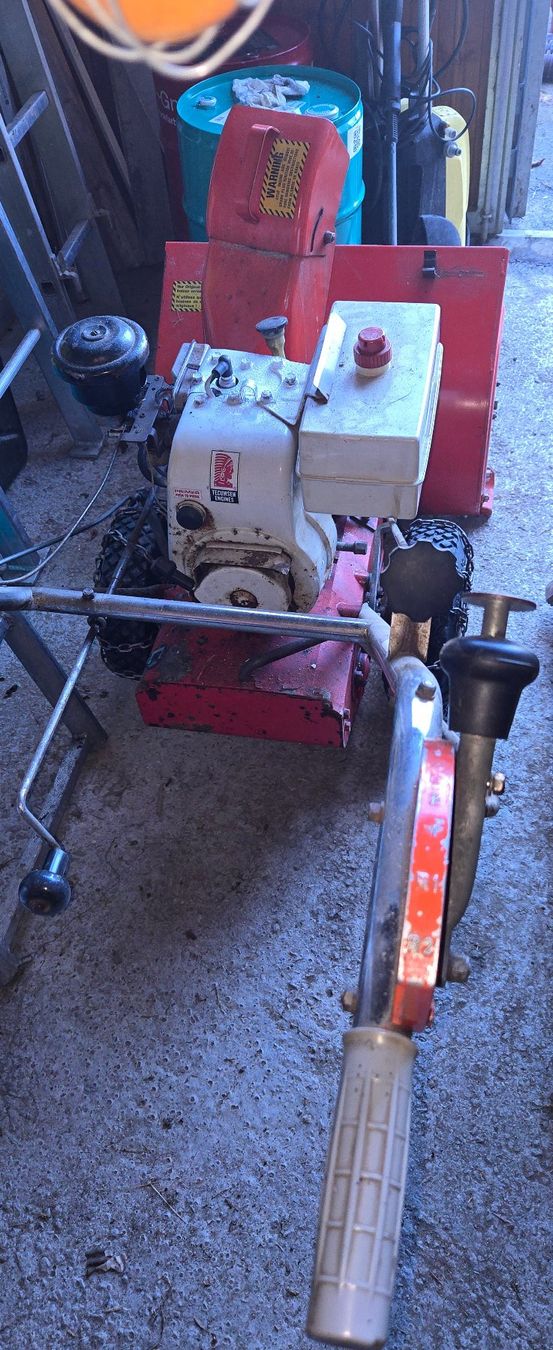 Tutte le macchine: Schneefräse – Usato da Pfäffikon venduto da mgd7 3
