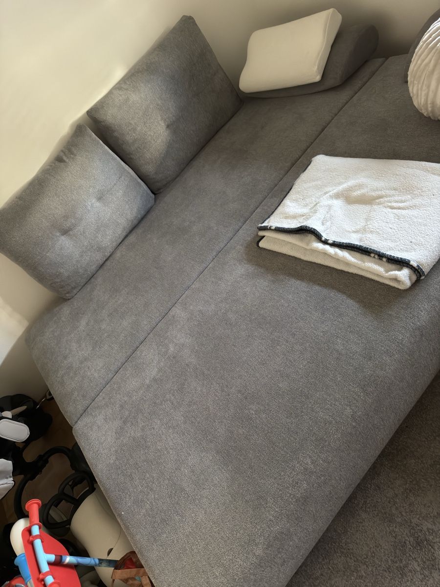 Divani: Ecksofa grau Stoff Schlaffunktion guter Zustand – Usato da Aarau venduto da dea_qb8h