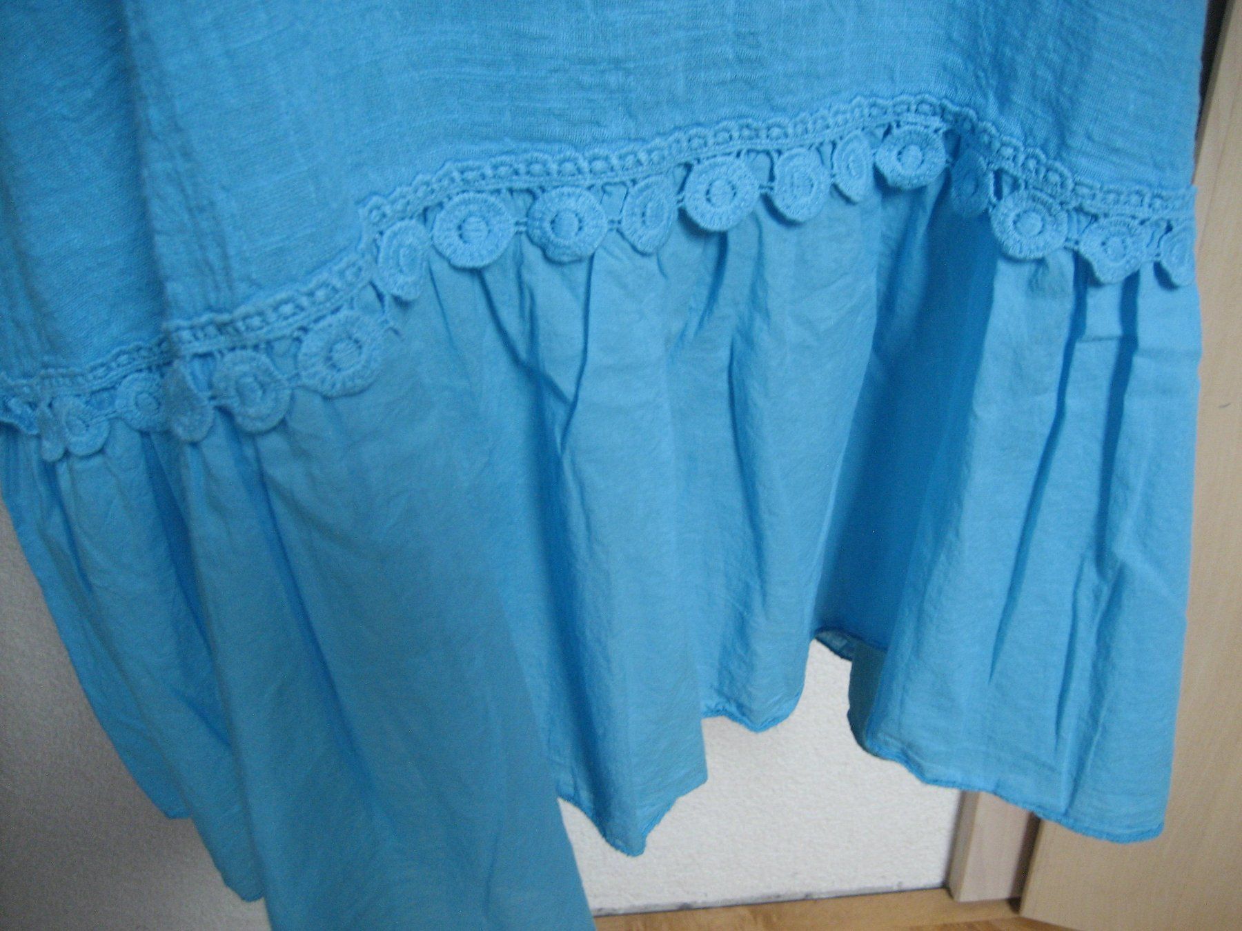 Tuniche: Tunique taille XL – Usato da Delémont venduto da marryb 2