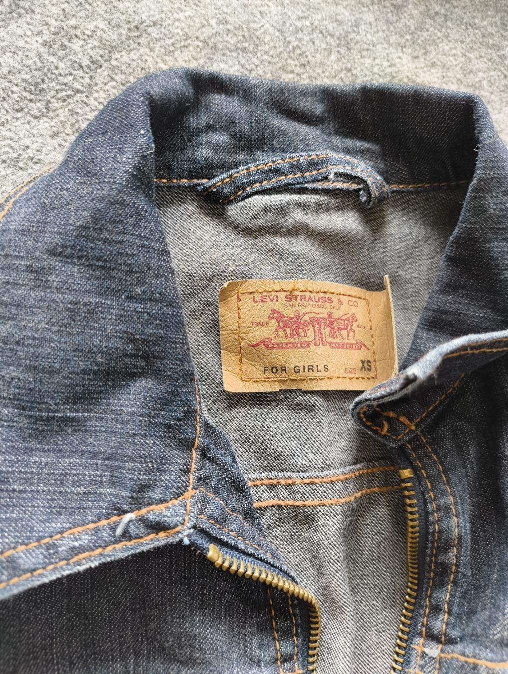 Levi's Giacche: Levi's Trucker Style Jacke XS – Nuovo (secondo la descrizione) da Stein am Rhein venduto da DaOhana 2