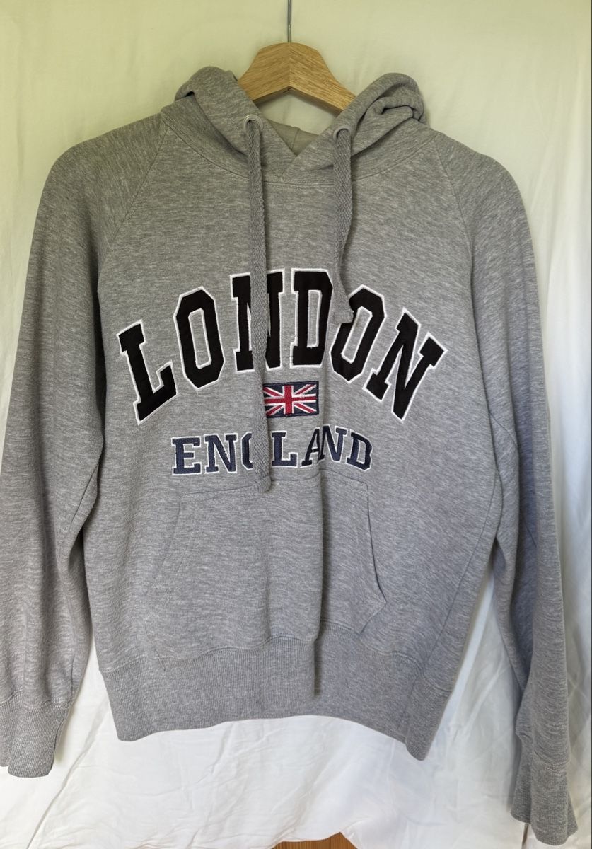 Maglioni & Felpe: London Pullover – Usato da Niederurnen venduto da row_m7ld 1