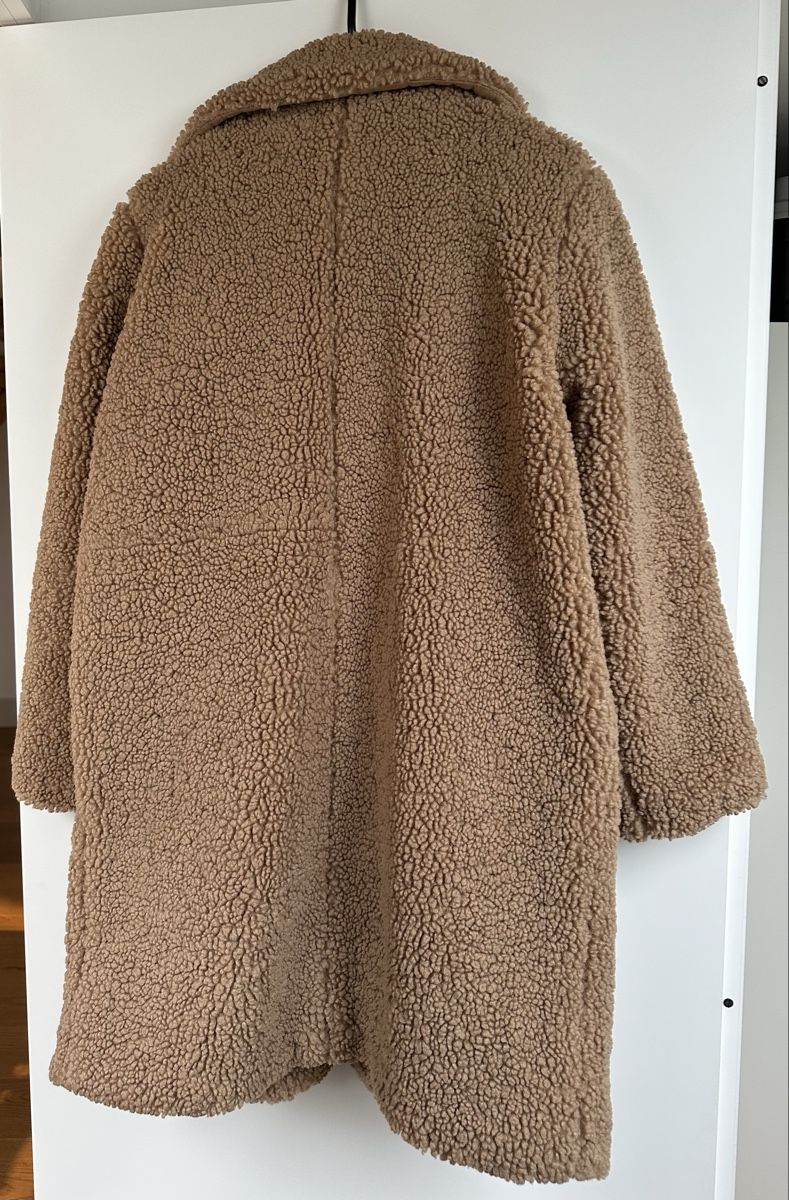 Phase Eight Cappotti: Phase Eight Teddyfell Mantel, Gr. 38 – Usato da Koppigen venduto da mrs_5gyj 1