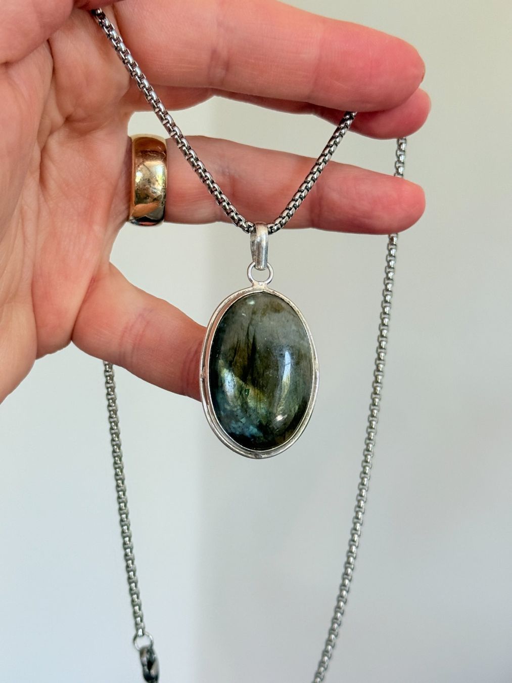 Catenine: Pendentif Labradorite - Élégance & Mystère ✨ – Nuovo e nell'imballaggio originale da Genève venduto da AWWA 1