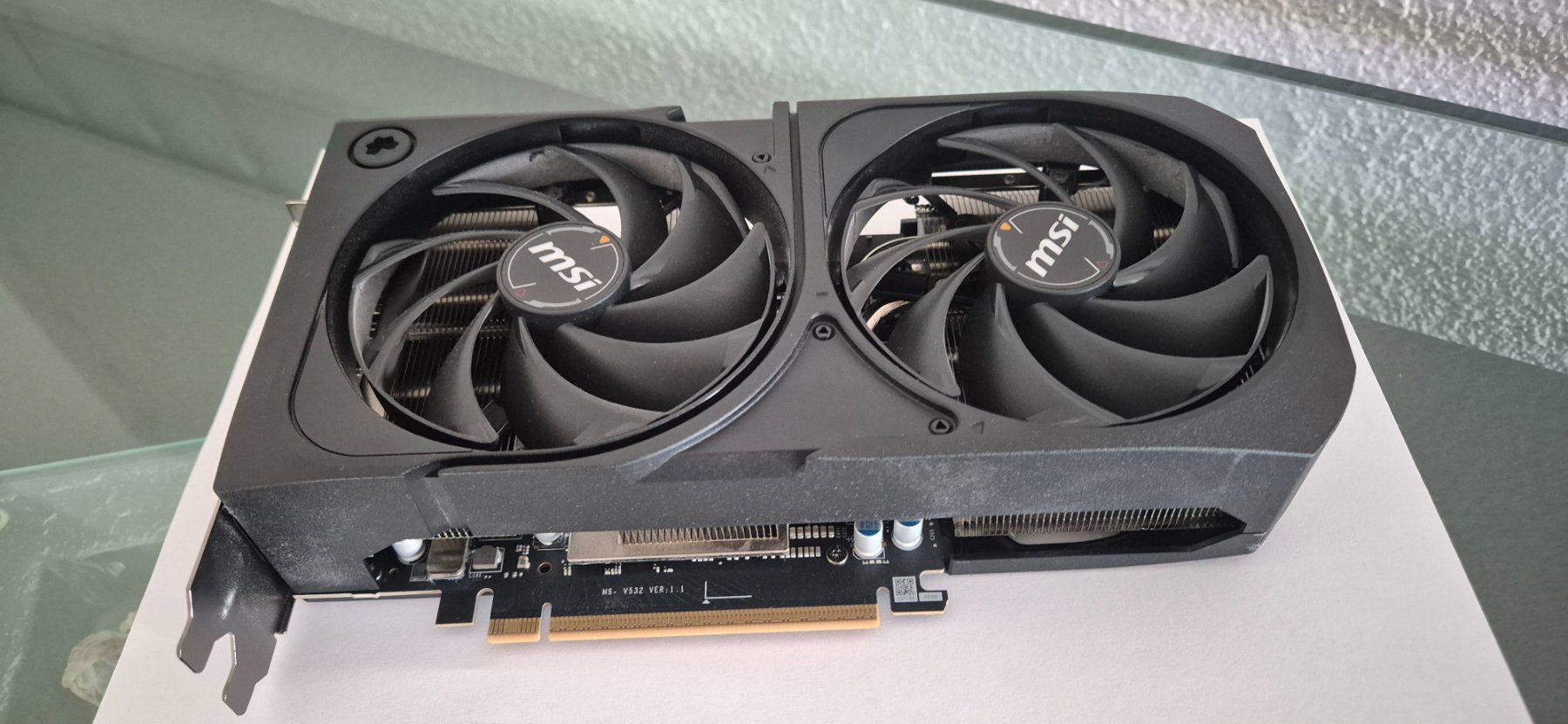 MSI Schede grafiche: MSI GeForce RTX 5070 12G Shadow 2X OC – Usato da Zürich venduto da rlbc71 2