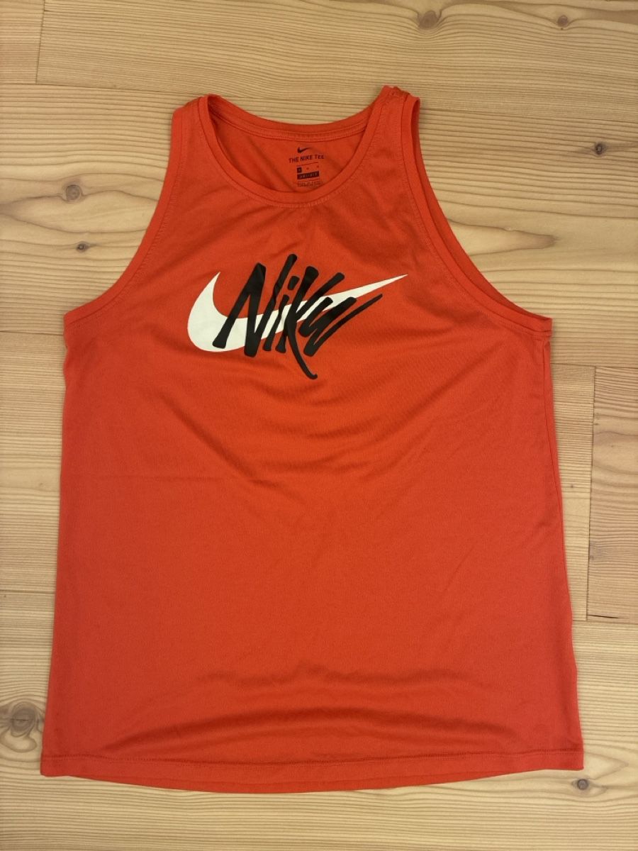 Nike Top: Top Nike Gr. M – Usato da Illnau venduto da Anook05