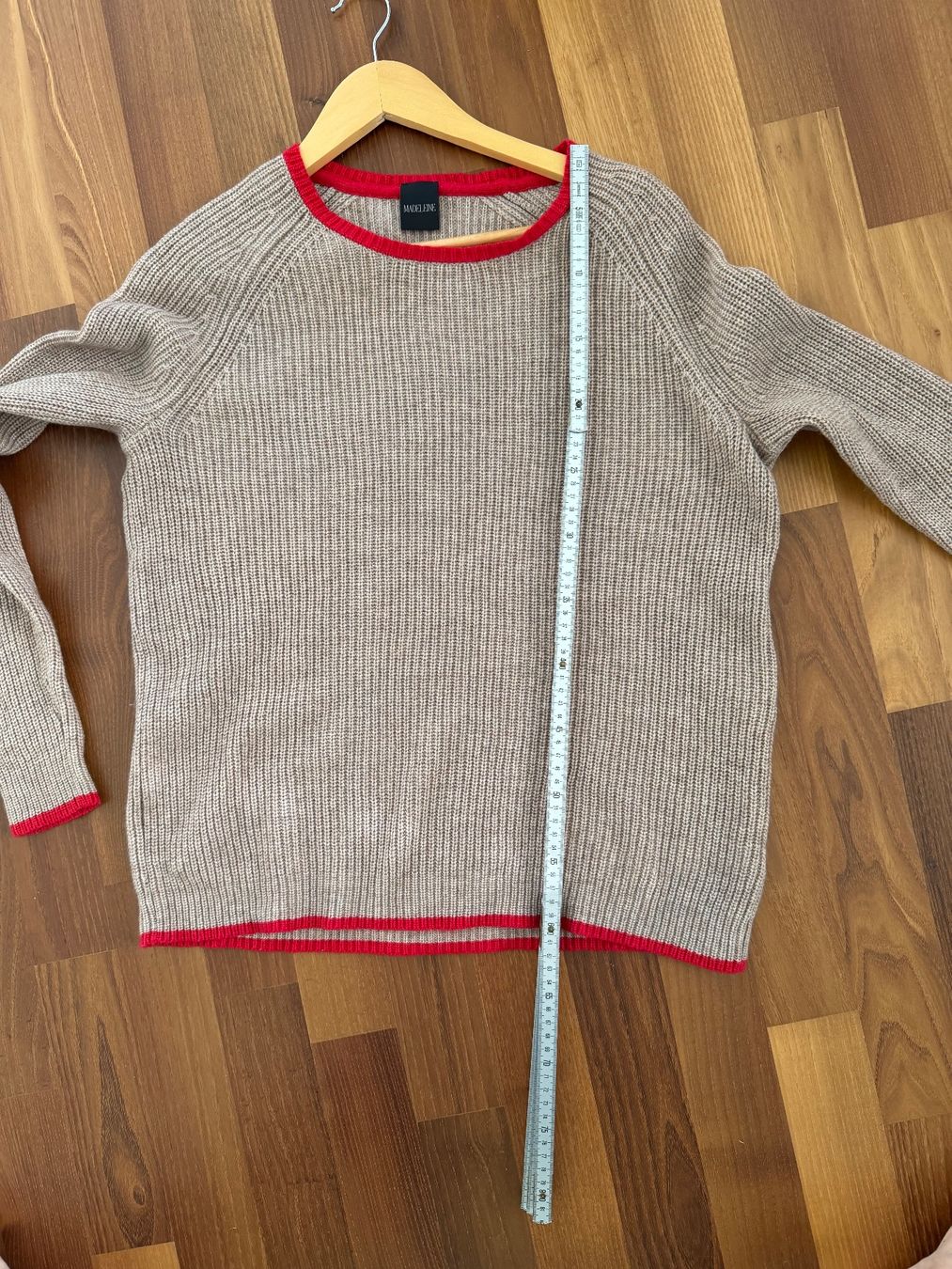 Pullover & Sweatshirts: Kaschmir Pullover Madeleine beige rot – Gebraucht aus Buchs SG von VintageHomeCH 6