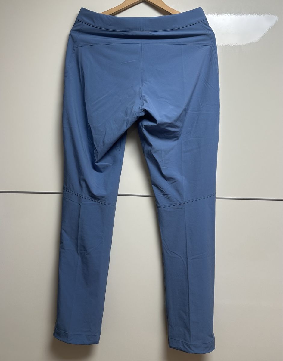 Arcteryx Pantalons: Arctryx wandernhose G M – Neuf (Voir description) à Maienfeld par tobeyl2020 1