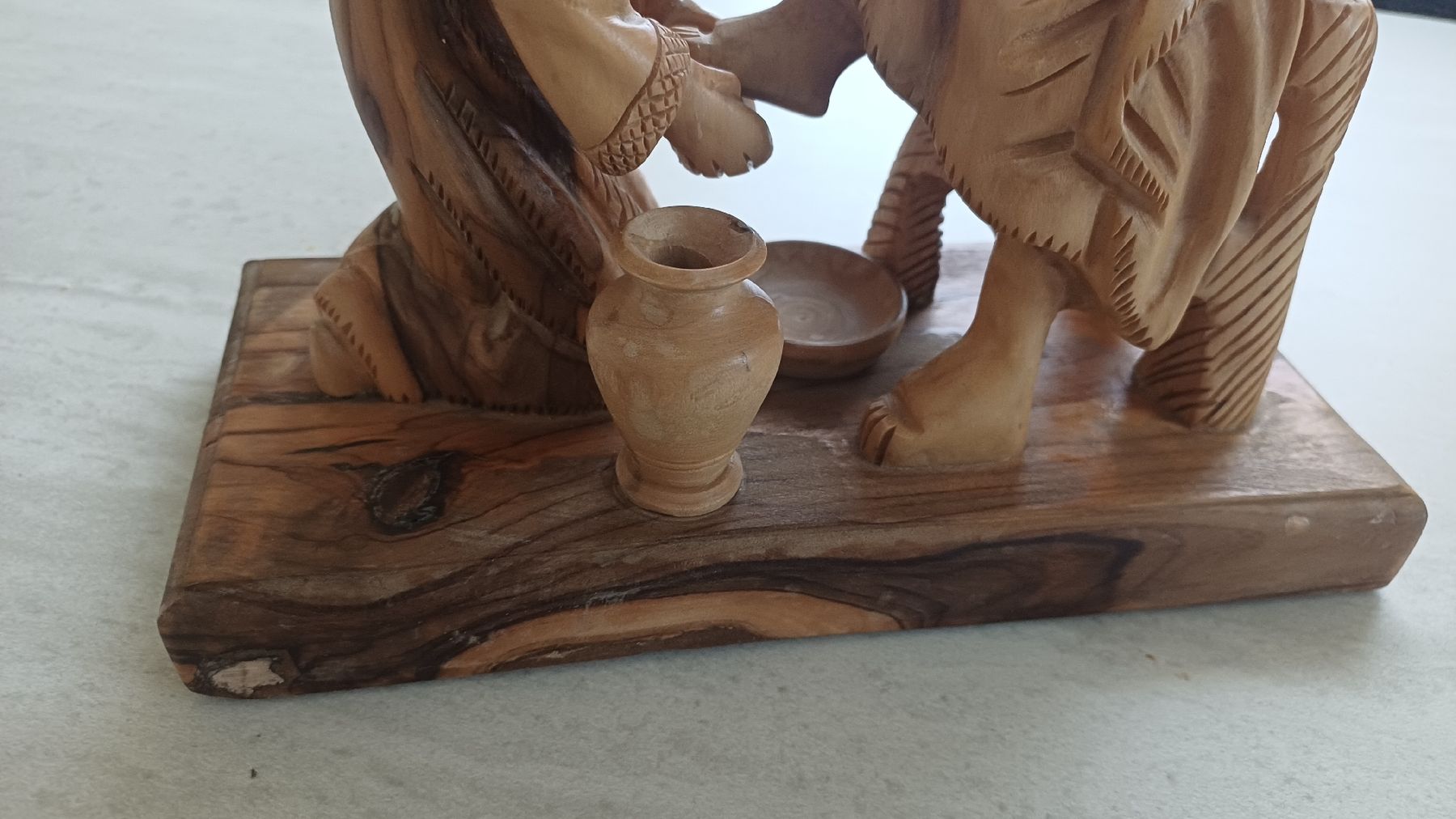 Figuren: Schöne geschnitzte Figur Olivenholz  – Gebraucht aus Flawil von Pinkmalibu 6