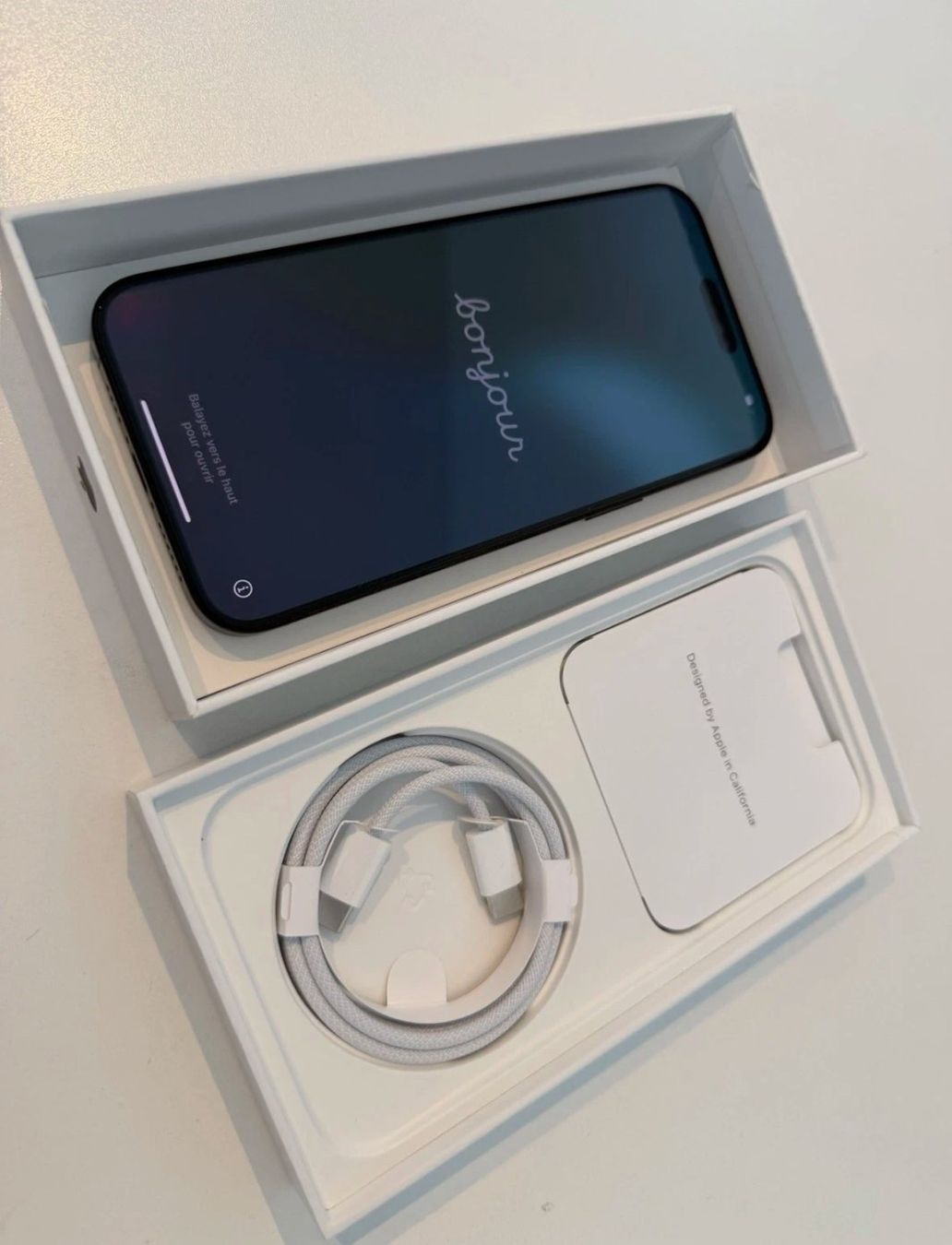 Apple Telefoni cellulari / Smartphones: iPhone 15 Pro Max (256GB) Akku 100% – Usato da Luzern venduto da Waince786 2