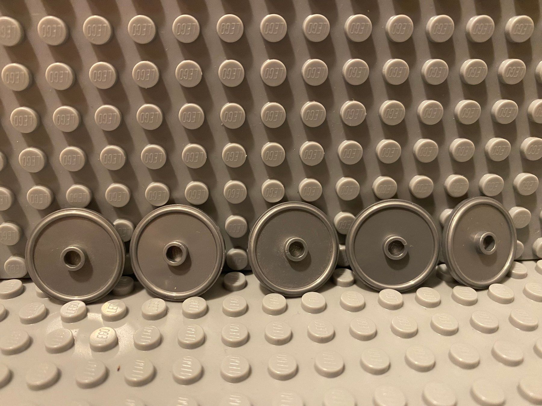 Lego Kit di costruzioni: Lego Ritter - 5 x Schild grau – Nuovo (secondo la descrizione) da Horw venduto da G39517sG