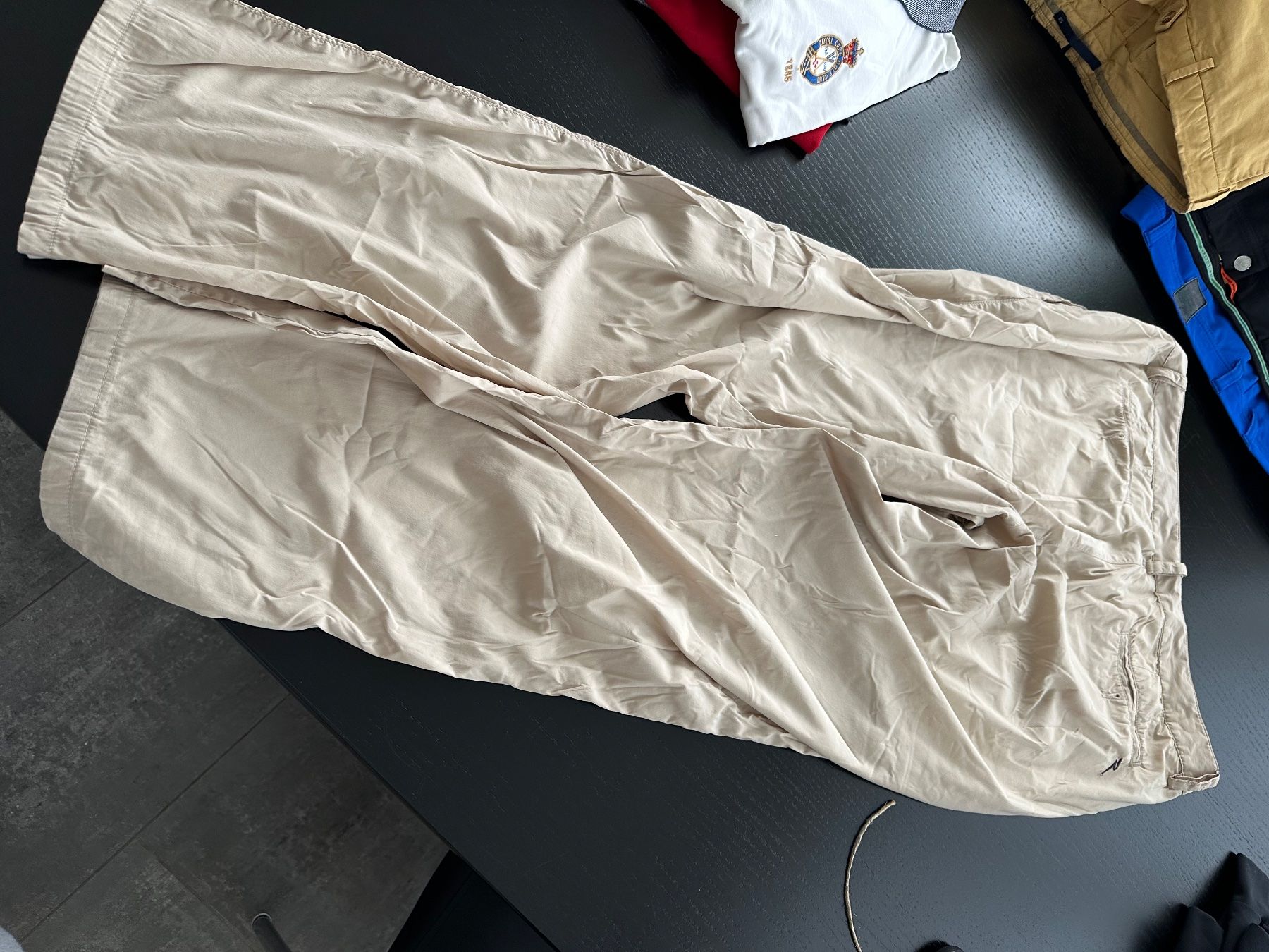 Pantaloni: Chervo Golfhose – Usato da Rotkreuz venduto da ang_s7kc