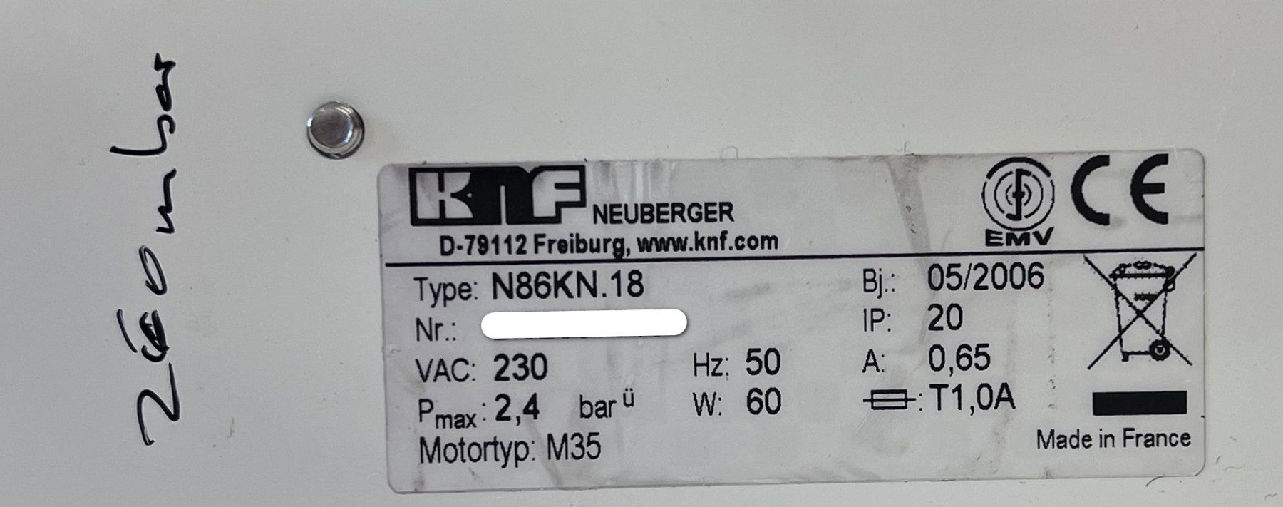 Accessori da laboratorio: KNF N86KN.18 Vakuum Pumpe – Usato da Niederdorf venduto da LeptonAG_Labor 4