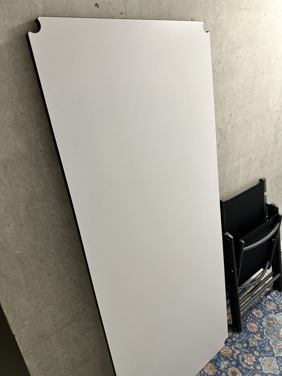 Tavoli: USM Haller Weisse Tischplatte – Usato da Olten venduto da Secondhand_swiss