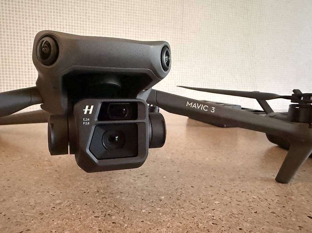 DJI RC Kits de montage: Mavic 3 con DJI RC Pro controller – D'occasion à Lugano par ach_2fws 2