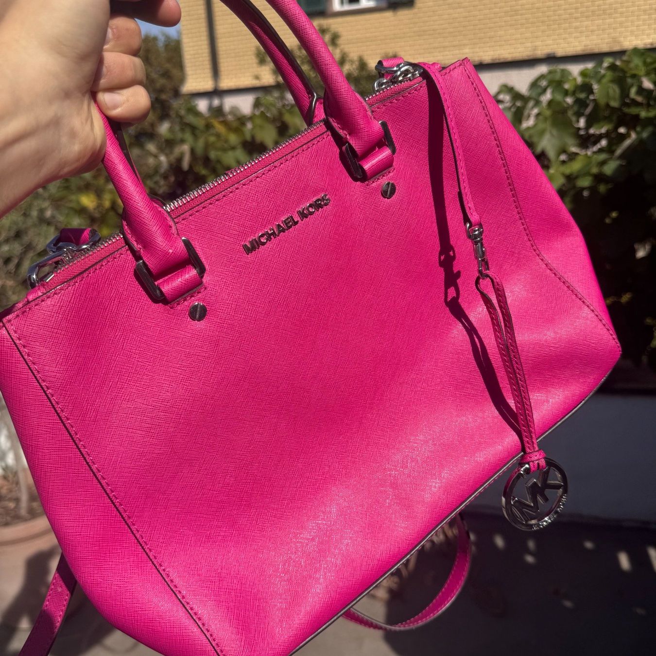Michael Kors Sacs femmes: Michael Kors pink designer handbag – D'occasion à St. Gallen par sourced_limited 1