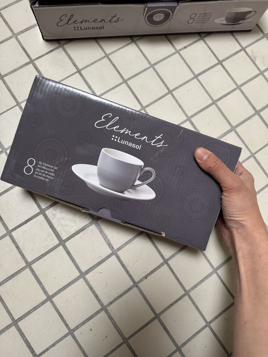 Sola Set di piatti: Kaffeetassen Set Sola 8 Stück – Nuovo e nell'imballaggio originale da Buochs venduto da nik_r7gm 1