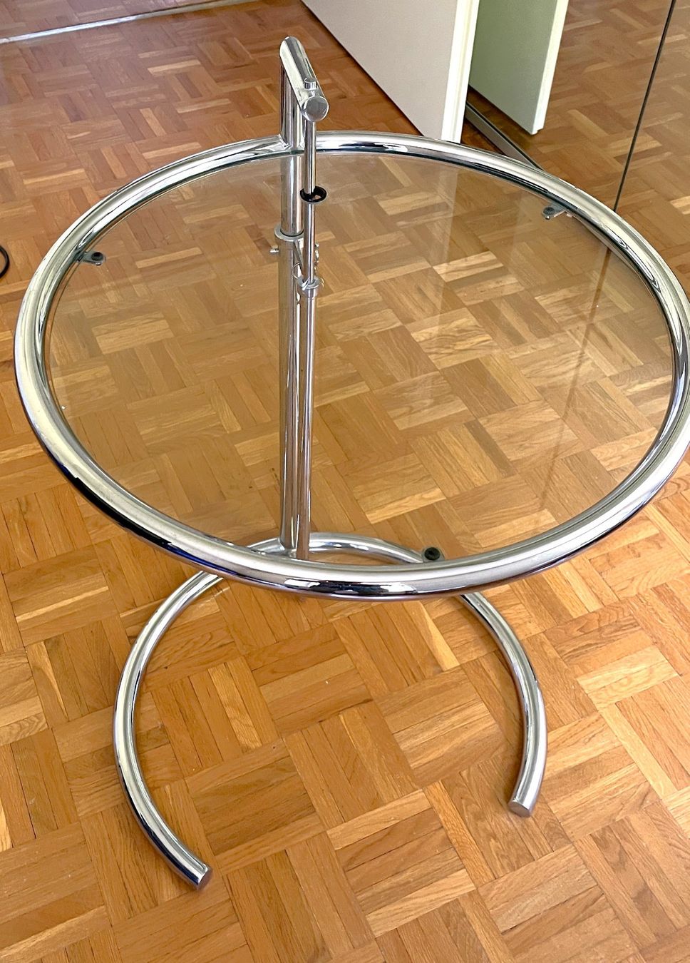 Tavoli: Beistelltisch - Designklassiker von Eileen Gray – Usato da Oberengstringen venduto da Gundel01 1