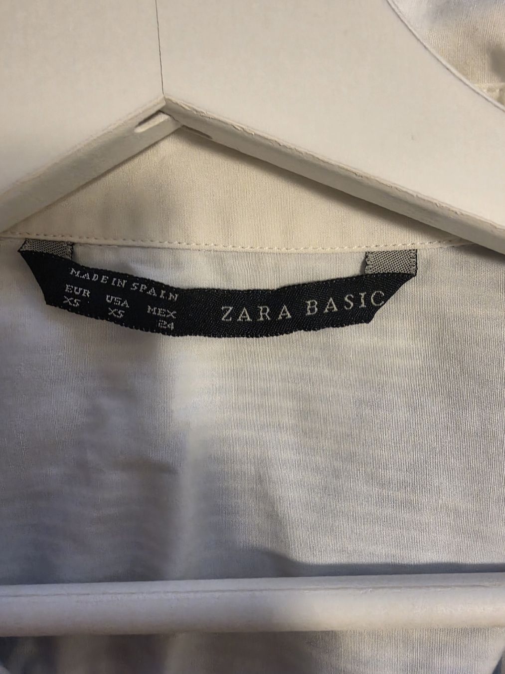 Zara Chemisiers: 2 Hemde XS Zara basic – D'occasion à Niedergösgen par lil_s6k8 5
