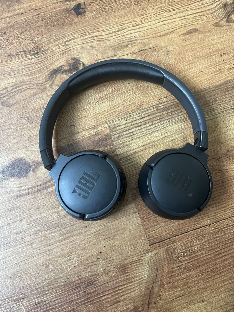 JBL Cuffie: JBL Tune 660 NC Kopfhörer schwarz  – Usato da Uznach venduto da eva_b2rj 2
