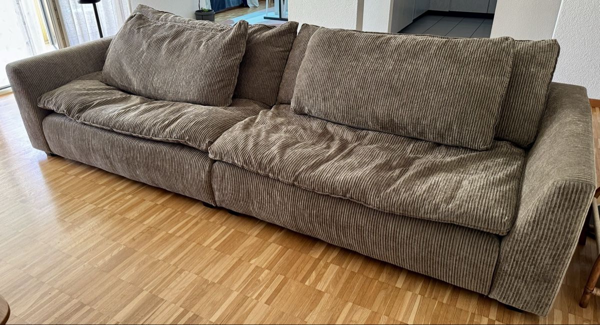 Micasa Sofas: Canapé 4/5 places Noack Micasa 2022 – Gebraucht aus Moutier von CaatSerra
