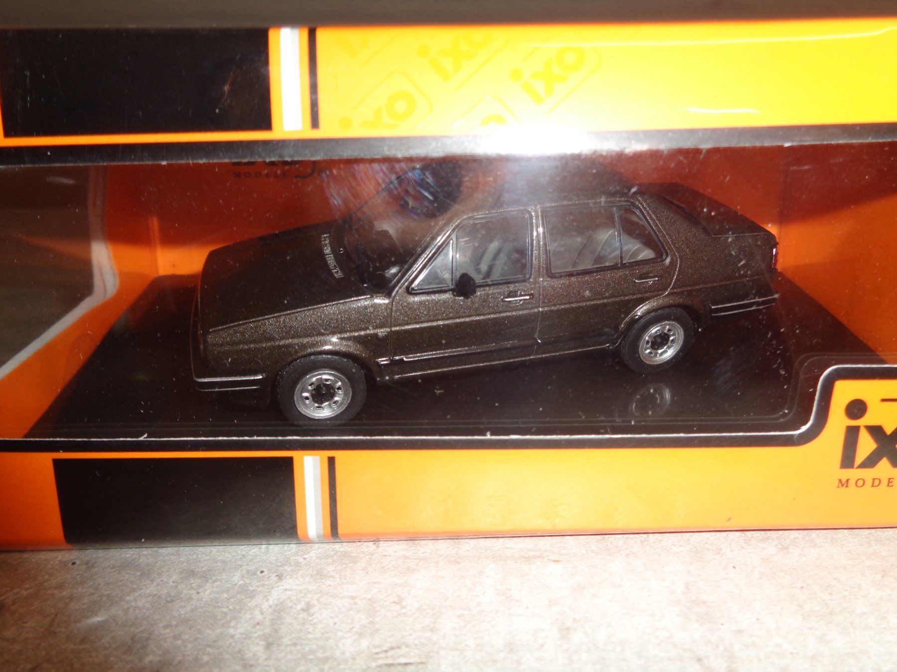 Volkswagen Modellini d'auto: Ixo 1:43 VW Jetta MK II 1984 – Nuovo e nell'imballaggio originale da Reconvilier venduto da rallycar