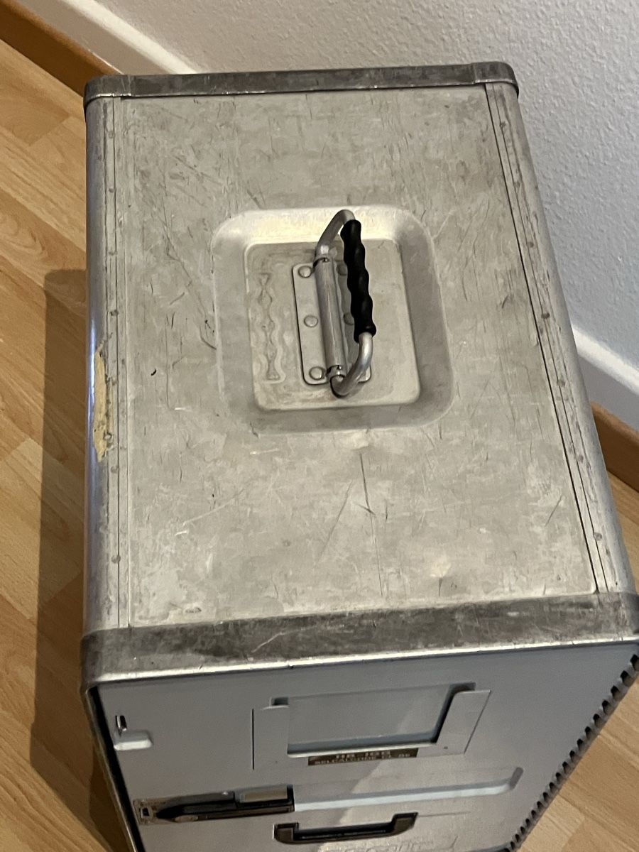 Contenitori edile: Swissair Galley box container Bucher – Usato da Zürich venduto da Classic_Collection_Zurich 2