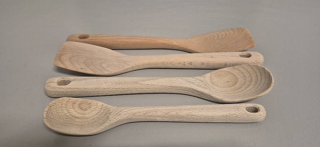 Elettrodomestici da cucina: 4 Holzkochlöffel OXO – Usato da Ennetbaden venduto da dom_5nlb 1