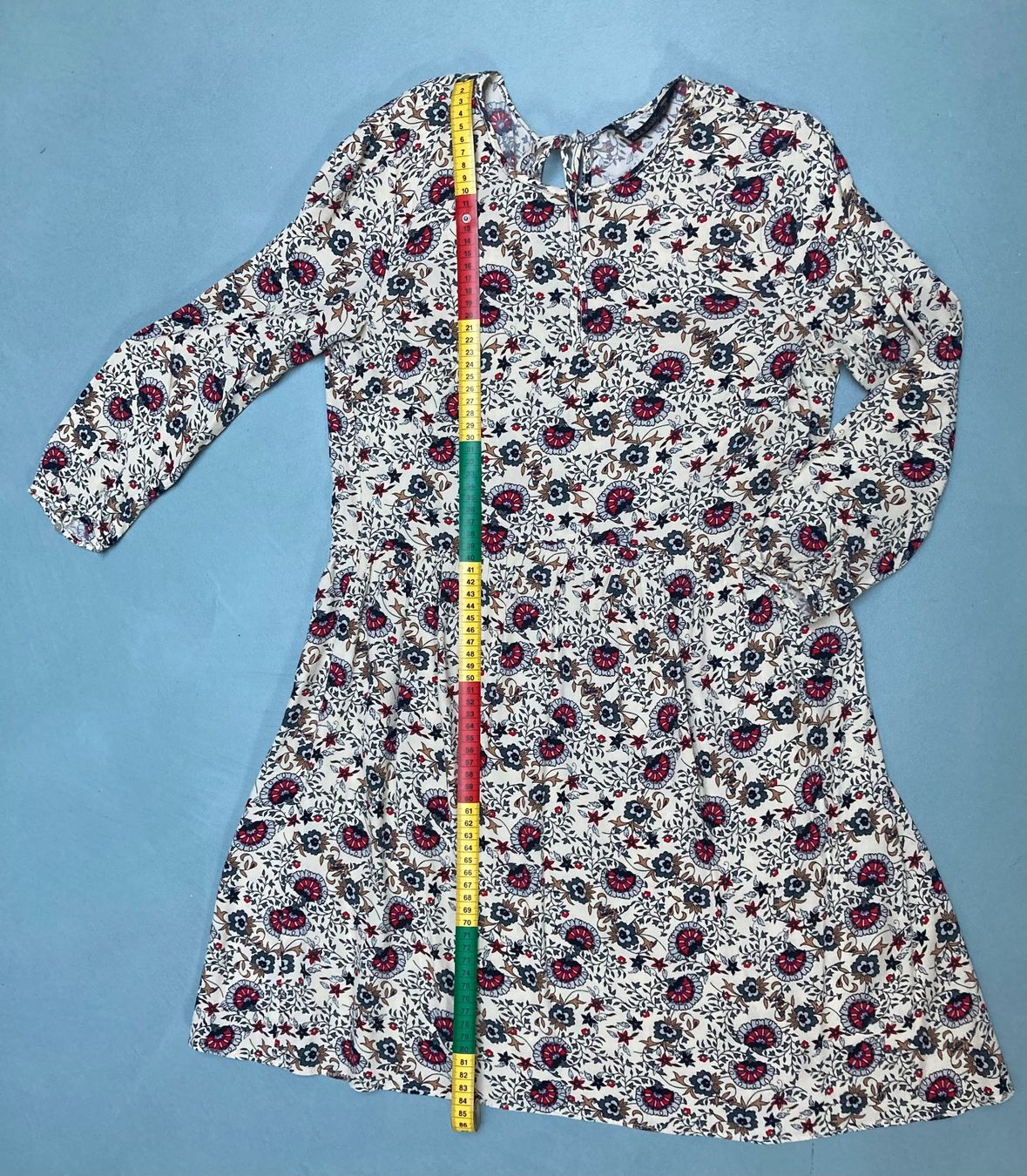 Vestiti: Kleid von Zara – Usato da Leuk-Stadt venduto da nadlerhu 1