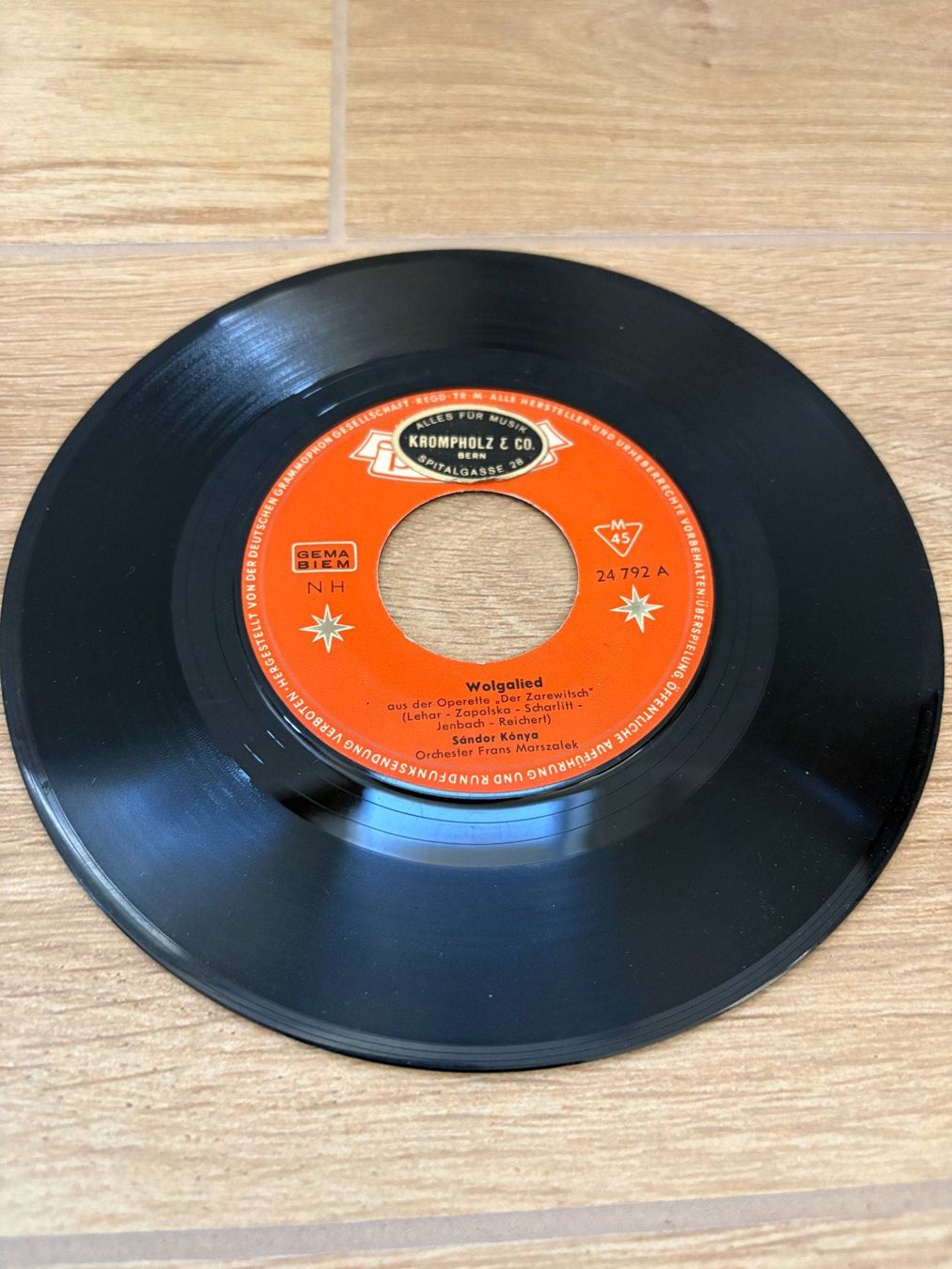 Dischi in vinile: Single Platte (45 Drehungen) – Usato da Fislisbach venduto da Isabelleli 1