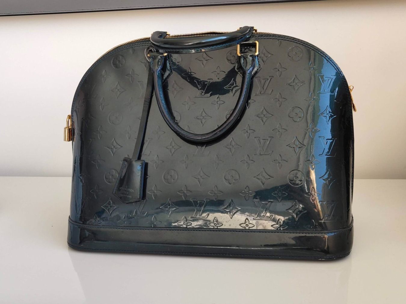 Louis Vuitton Borse da donna: Louis Vuitton Alma GM petrol / blau – Usato da Meilen venduto da Aphrodite87