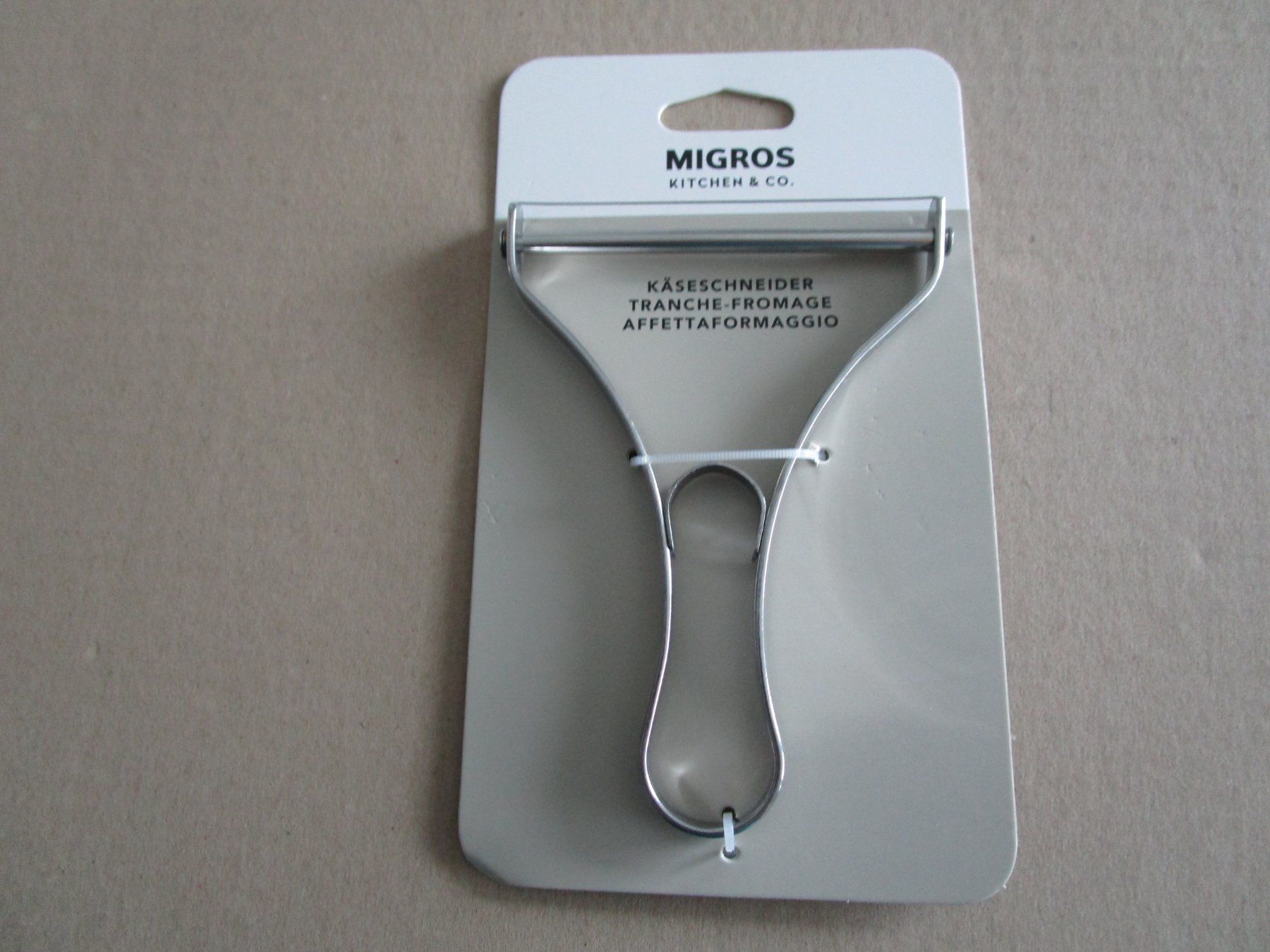 Migros Elettrodomestici da cucina: Käseschneider – Nuovo e nell'imballaggio originale da Grenchen venduto da Uhus15