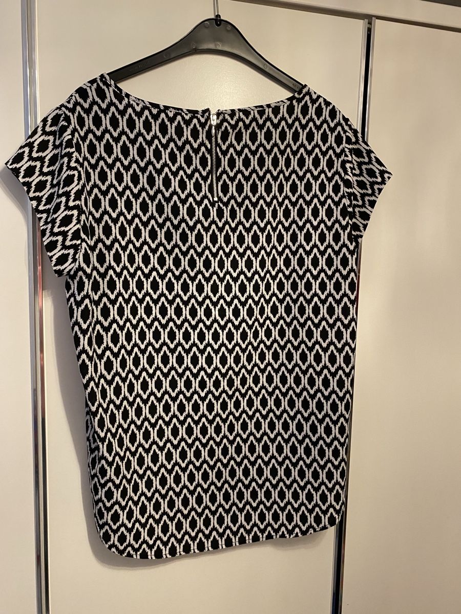 Only Camicette: Damen Bluse von ONLY Gr.40 – Usato da Pfungen venduto da Sheki56 2