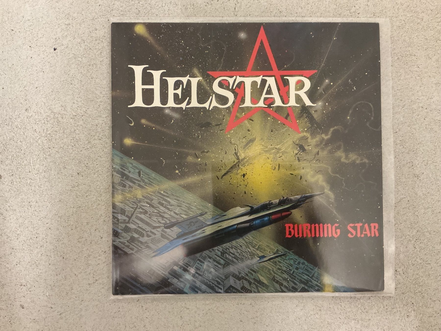 Vinyles: Helstar LP - Burning Star – D'occasion à Winterthur par Tumko_7_Vinyl