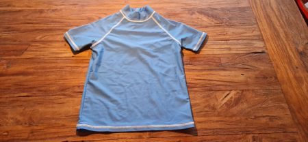 UV Shirt gr.134/140