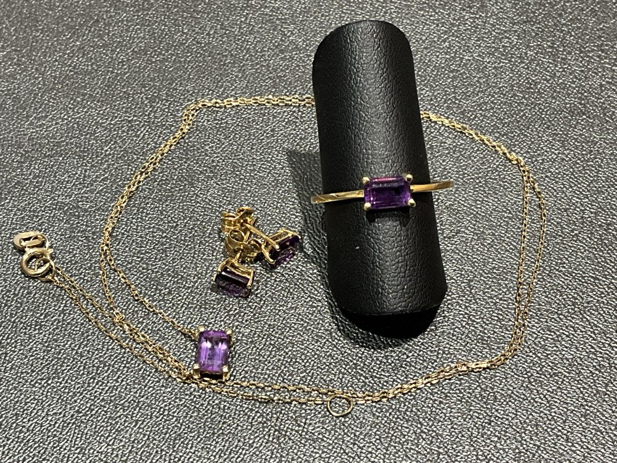 Altri gioielli: Collier, Ohrstecker, Ring Schmuckset 18k Amethyst – Usato da Schaffhausen venduto da glamour-shop