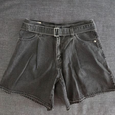 Levi's Premium Denim Shorts, Grösse 28 (S/M)