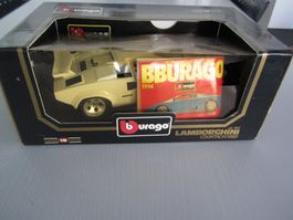 Burago Lamborghini Countach 1988 1-18 Model
