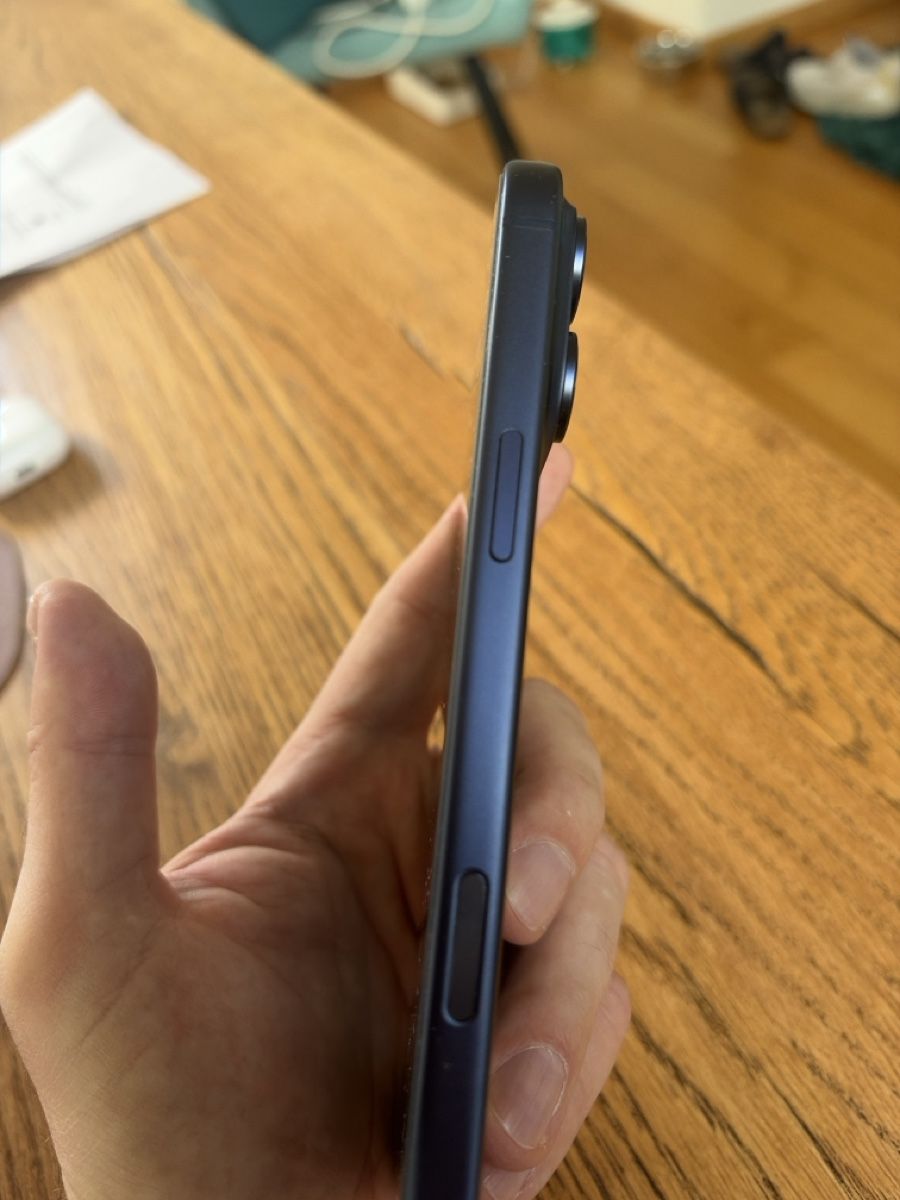 Apple Portables: iPhone 17 pro max 512GB – Neuf (Voir description) à Zürich par vik_qh22 3